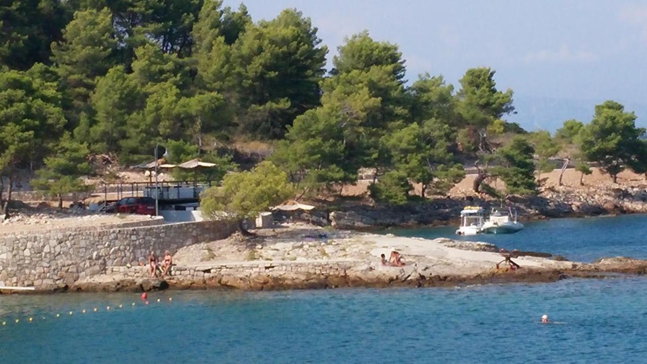 Apartments With Sea View Stomorska Bagian luar foto